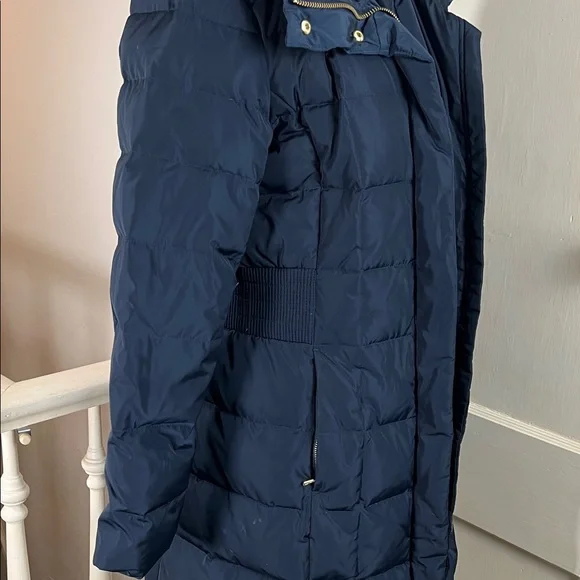COLE HAAN • Women's Navy Hooded Puffer Coat - Picture 3 of 7